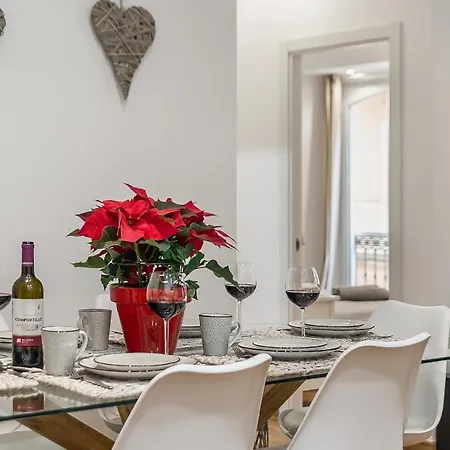 Exclusive Luxury Stay At Plaza Uncibay, Malaga Center Exterior foto