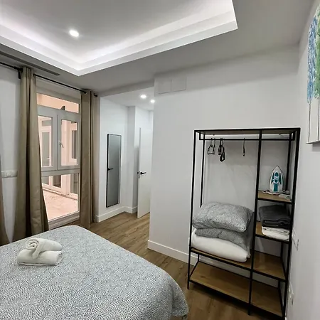 Exclusive Luxury Stay At Plaza Uncibay, Malaga Center Exterior foto